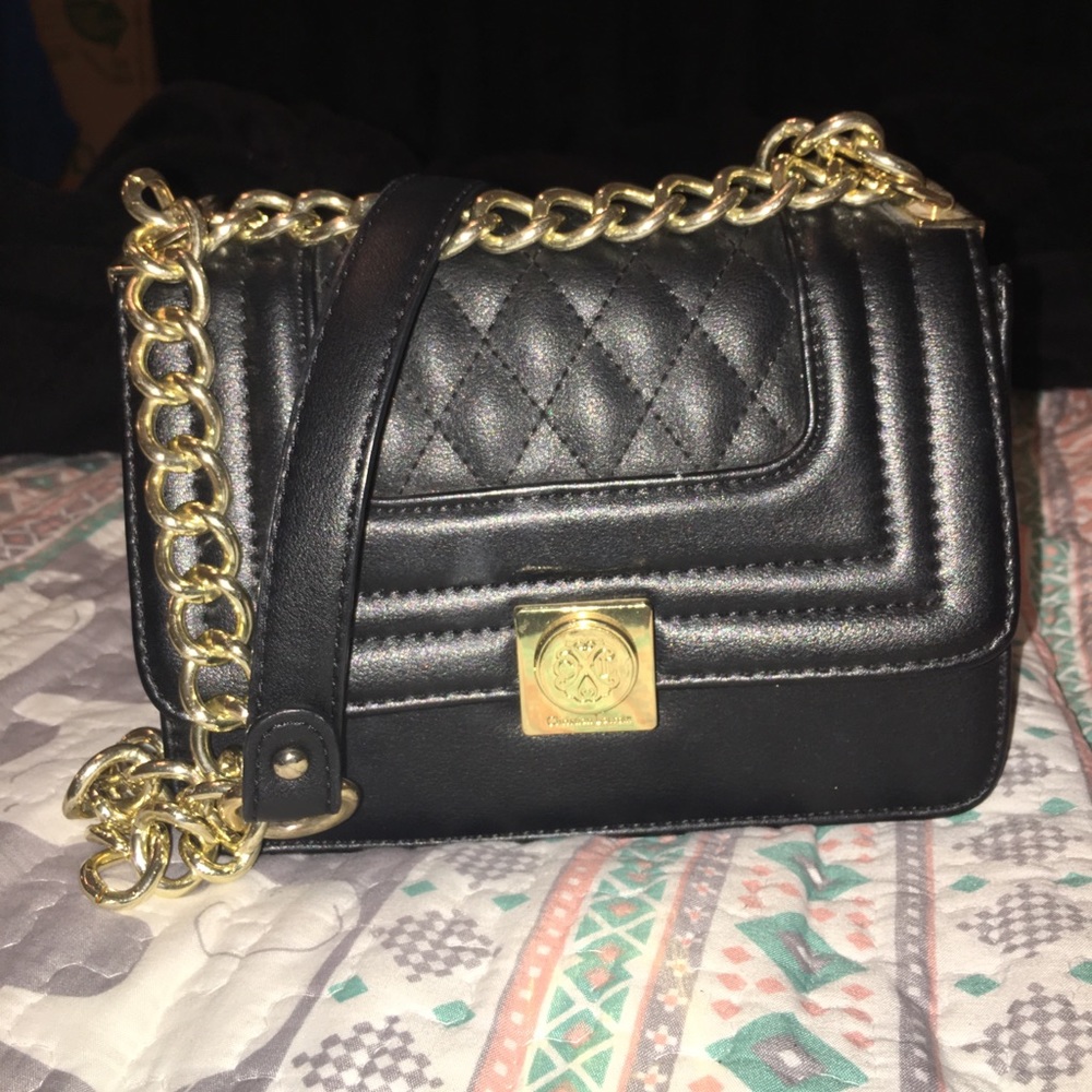 Christian Lacroix chain leather crossbody!